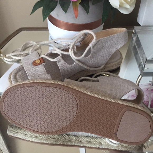 MICHAEL KORS Sandals - Picture 7 of 7